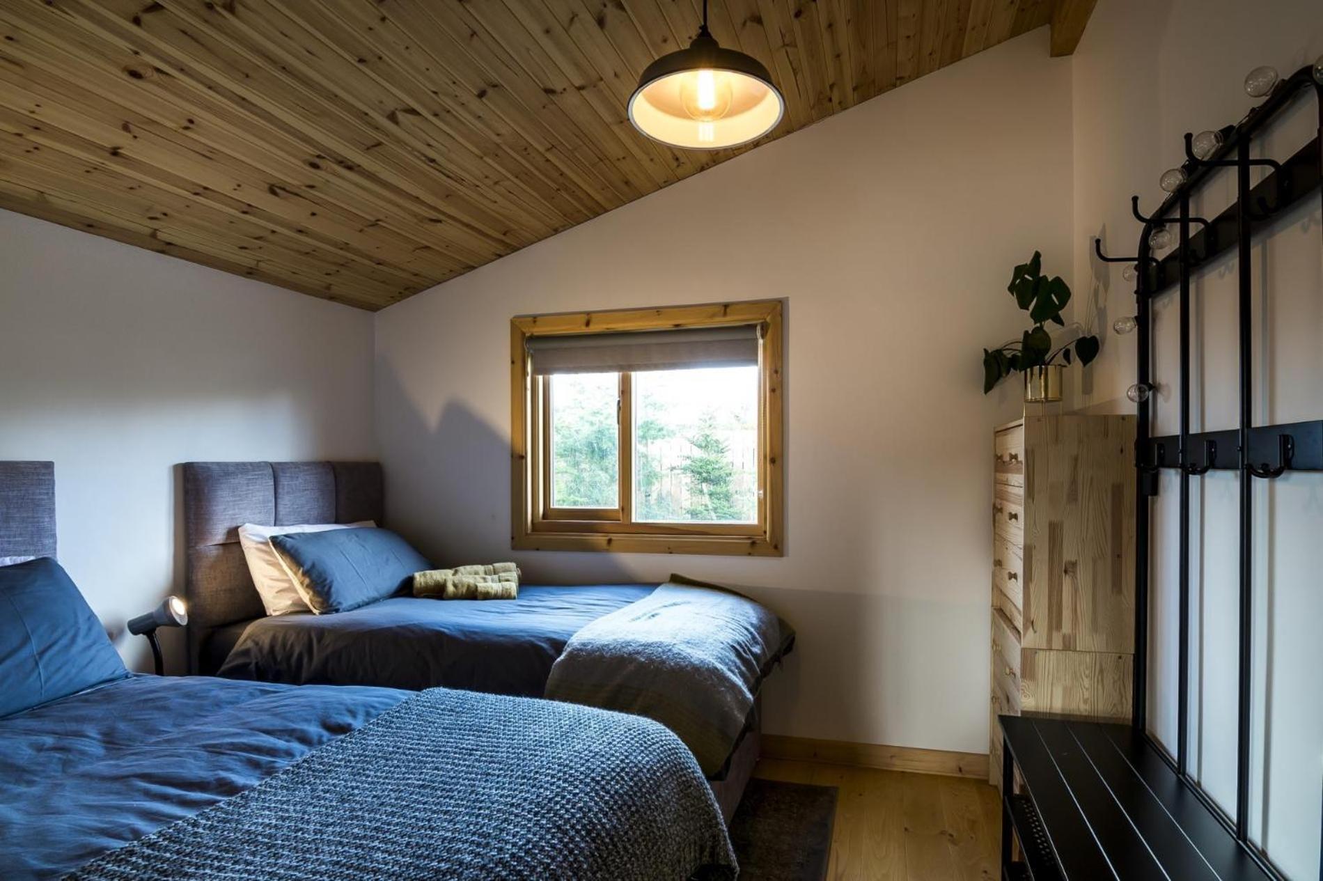 Fern Lodge - 2 Bedroom Log Cabin - Saint Florence - Tenby מראה חיצוני תמונה